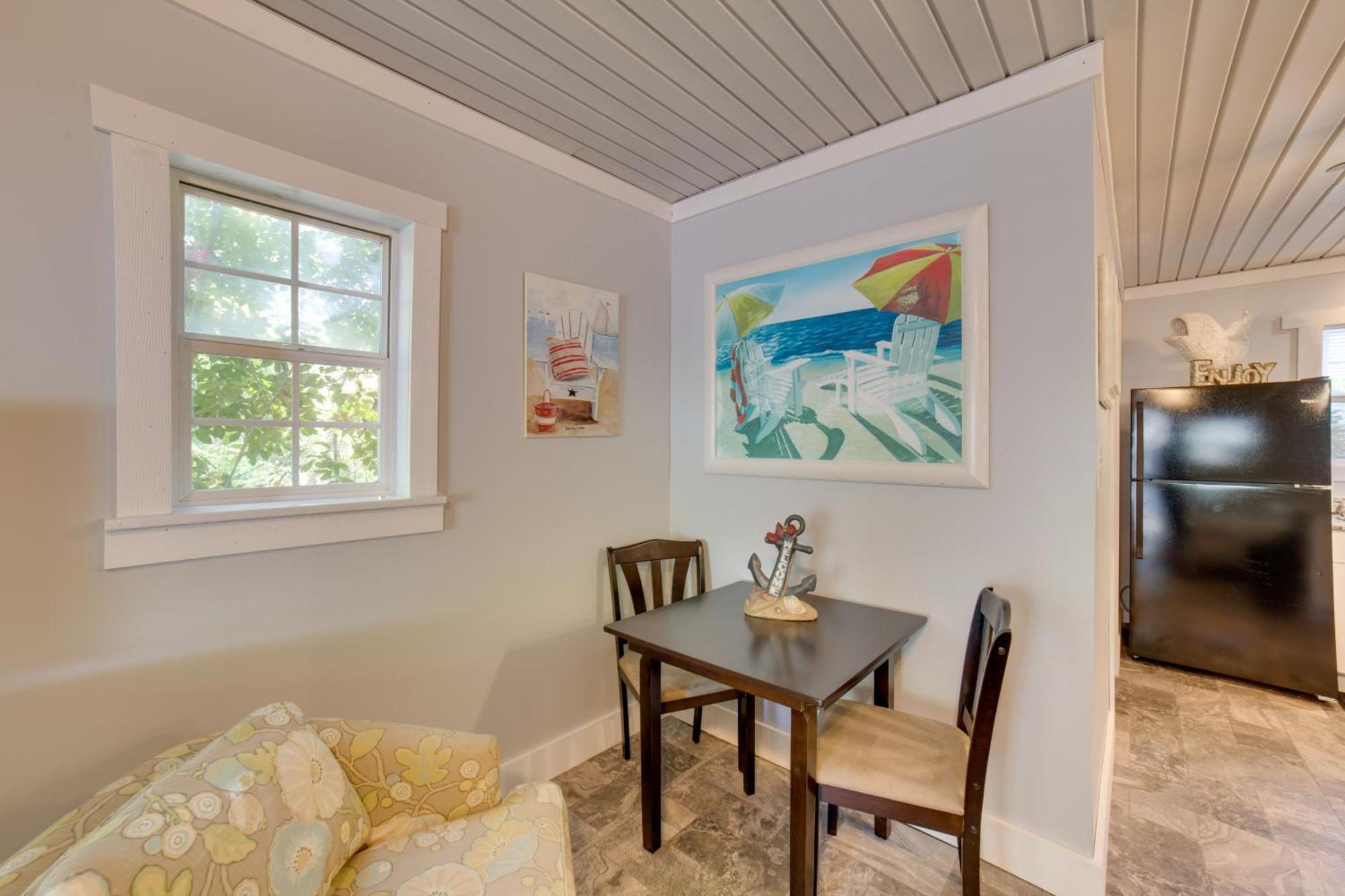 Ocean Isle Beach Studio With Patio - 1 Mi To Pier! Dış mekan fotoğraf